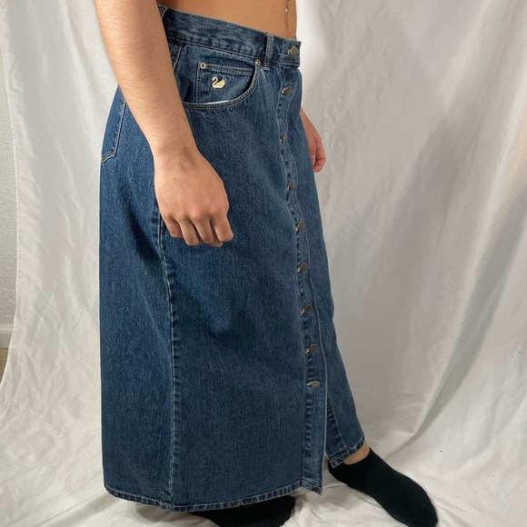 Trendy Vintage Gloria Vanderbilt Denim Maxi Skirt - Picture 6 of 8